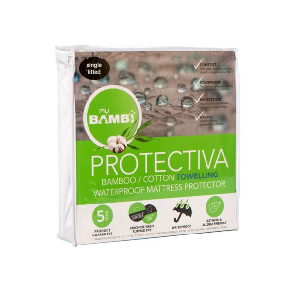 3 Packshot BambooTowellingWaterproofMattressProtector